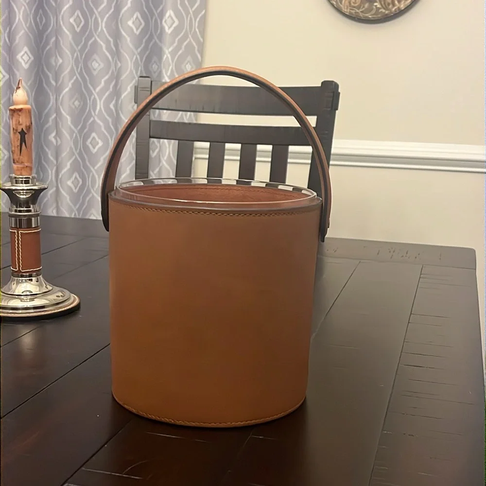 Ralph Lauren Cantwell Saddle Leather Ice Bucket new